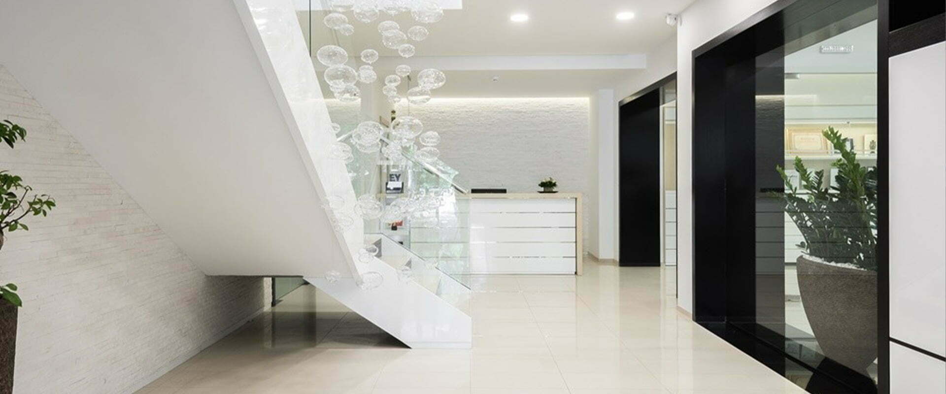 fashion-showroom-interior