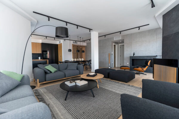 living-area-club-table